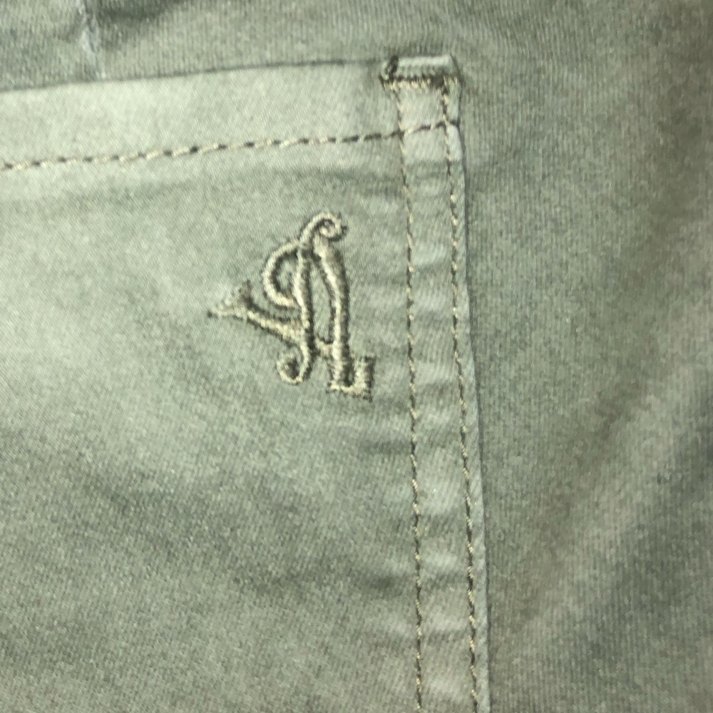 VIP Jeans - Picture 7 of 7